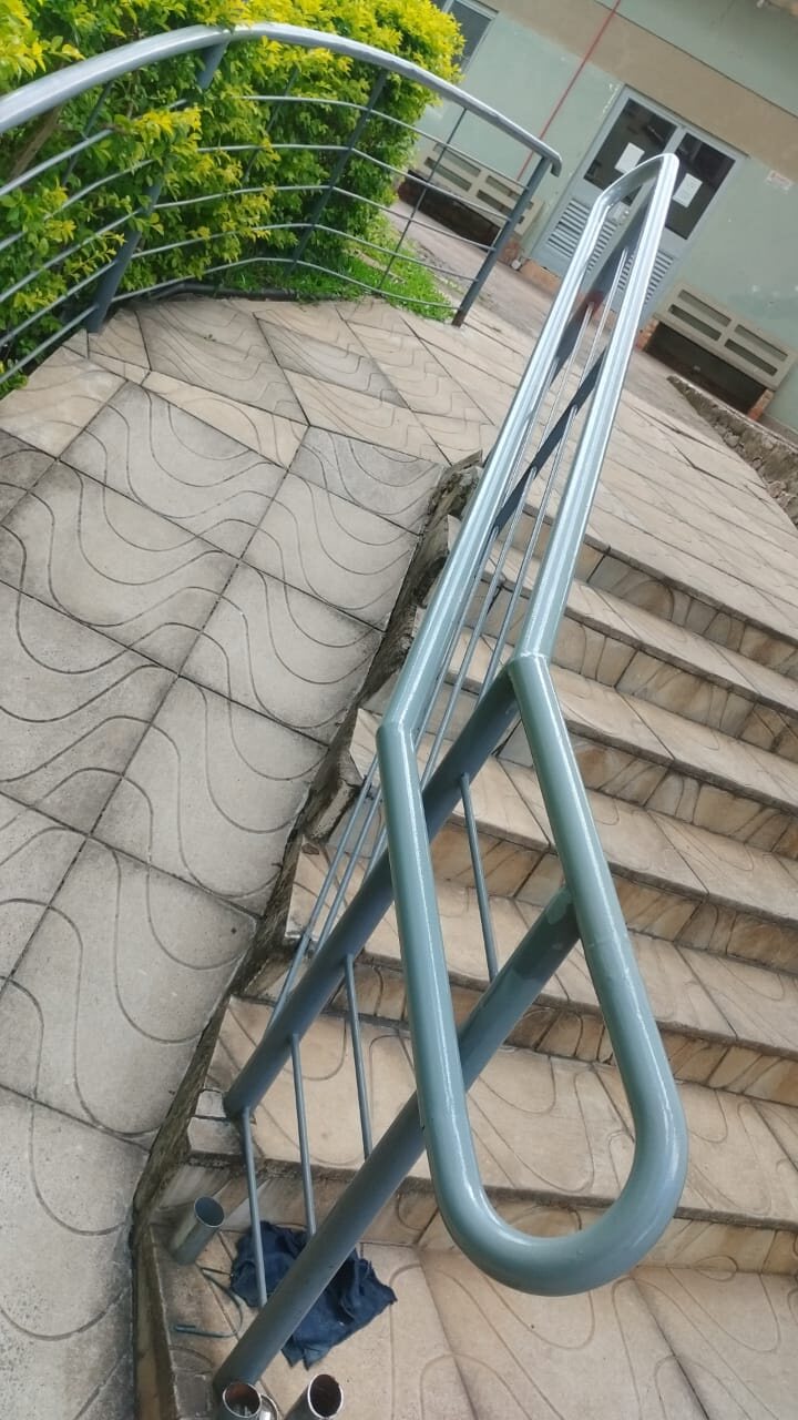 Corrimão para acesso externo